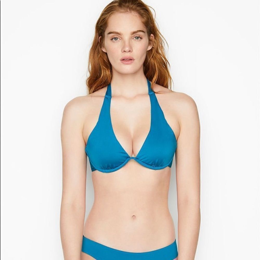 ✨Victoria Secret Halter Underwire Bikini Top✨